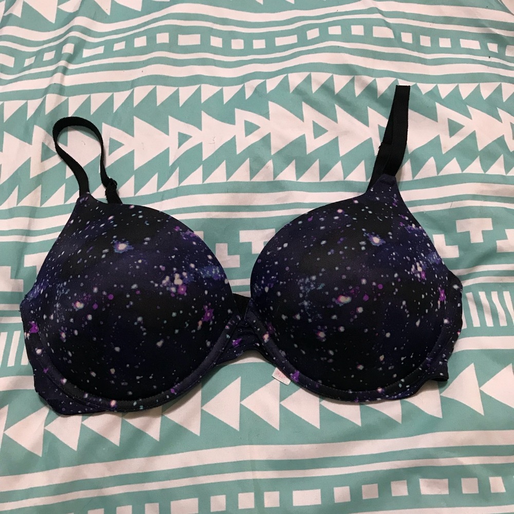 VS PINK Wear everywhere galaxy push-up bra